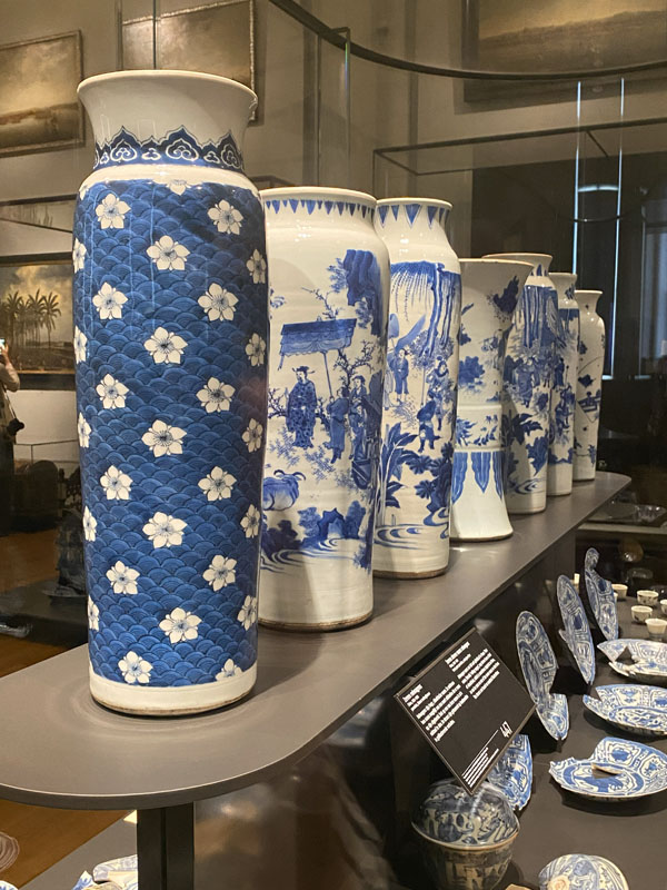 Chinesische Vasen im Museum